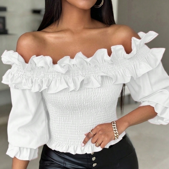 Off-Shoulder Long-Sleeved Blouse With Ruffle Hem - Picture 2 of 5